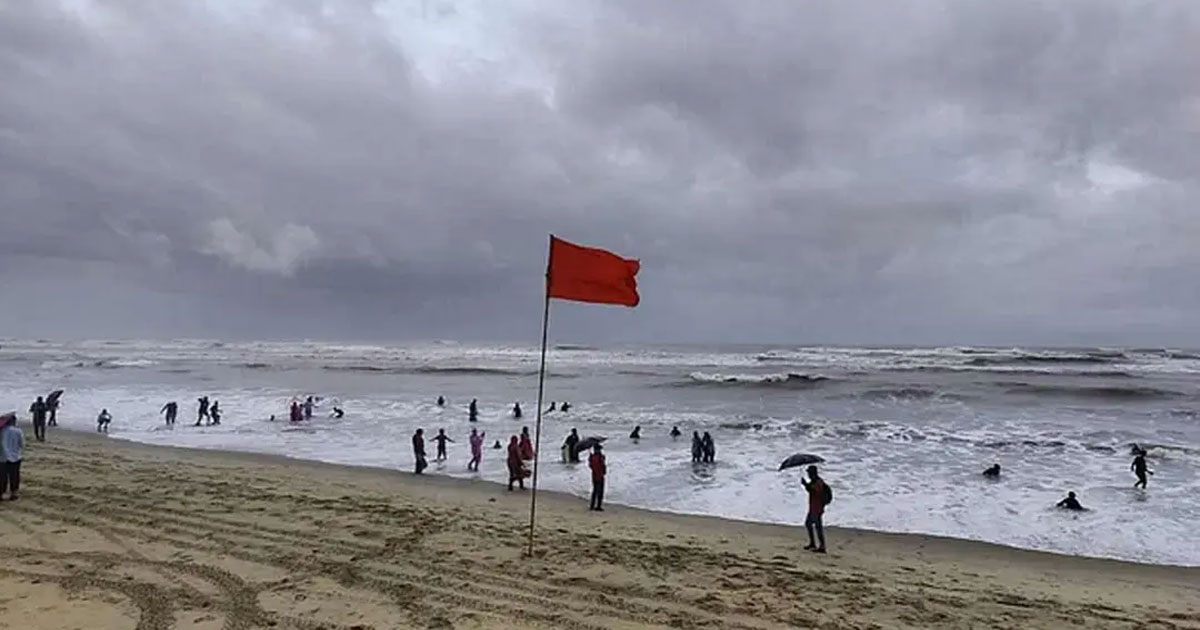 উপকূলে ঝোড়ো হাওয়ার শঙ্কা, চার সমুদ্রবন্দরে ৩ নম্বর সতর্কসংকেত
