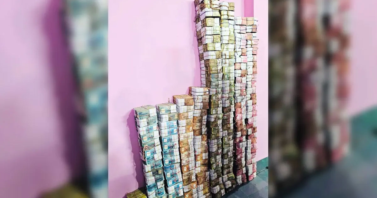খড়মপুর মাজারের দানবাক্সে ৭ দিনে মিললো কোটি টাকা
