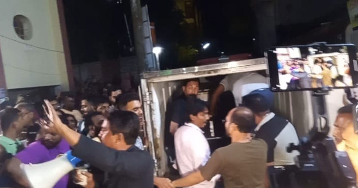 সাংবাদিক দেবাশীষ দত্তসহ পরিবারের চারজনের মরদেহ কুষ্টিয়ায়, শোকের মাতম