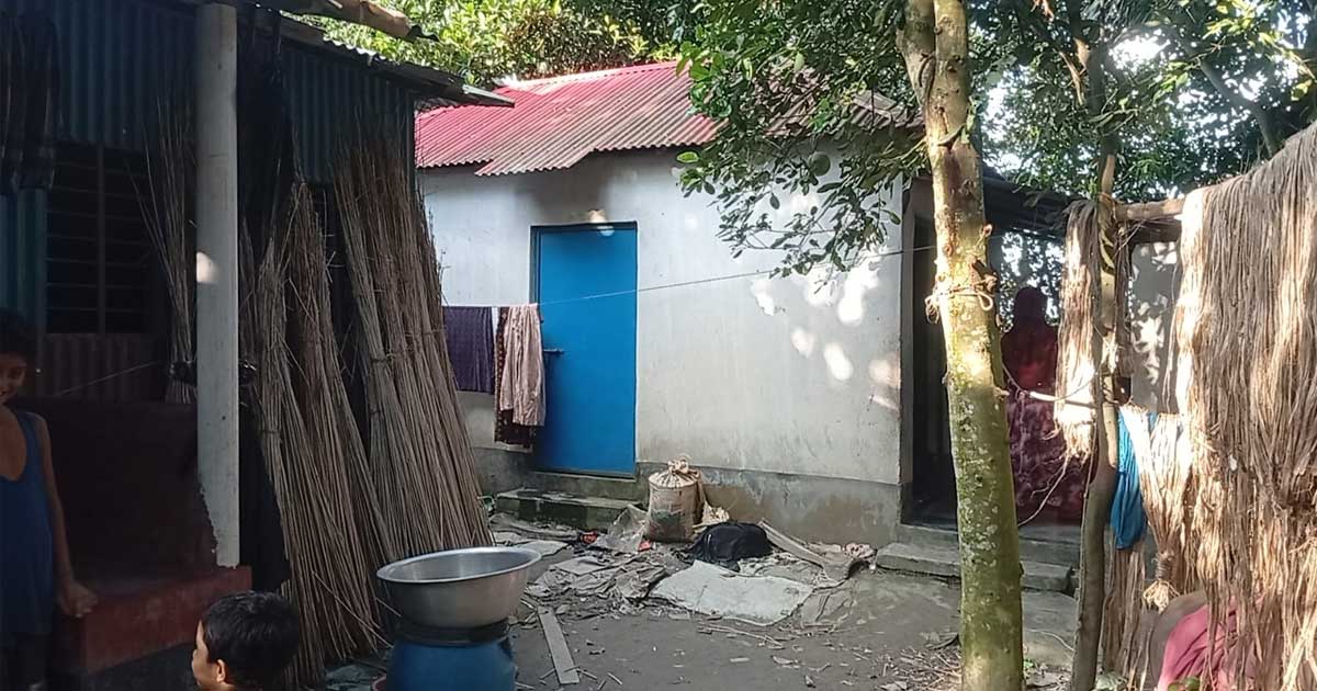 ভাঙ্গায় আর্সেনিক মুক্ত পানির জন্য অর্ধশতাধিক পরিবারের হাহাকার