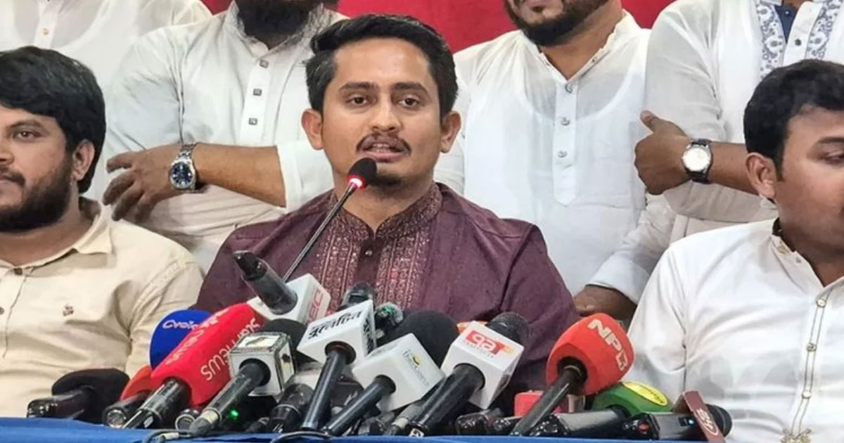 চট্টগ্রাম ডুবলে হাঁটু পানিতে নেমে মেয়র-এমপিদের নাটক আর দেখতে চাই না: সারজিস