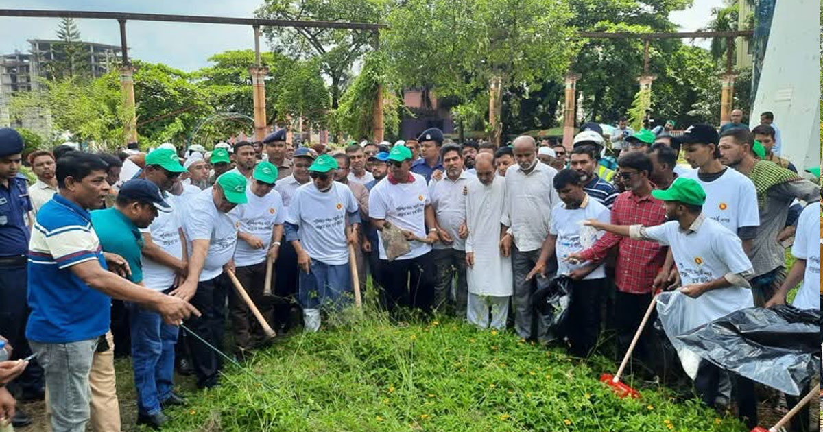 পরিচ্ছন্নতাকে নাগরিকদের দৈনন্দিন অভ্যাসে পরিণত করতে হবে: চট্টগ্রাম জেলা প্রশাসক