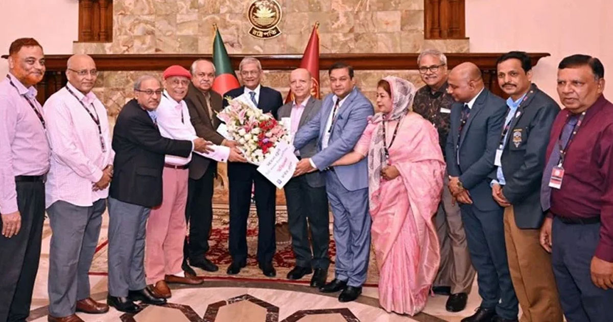 গণতন্ত্র বাঁচাতে হলে গণমাধ্যমকেও বাঁচাতে হবে: রাষ্ট্রপতি