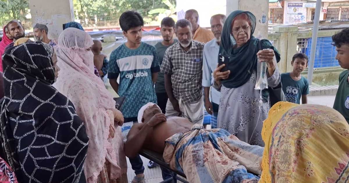 ঘুমন্ত স্বামীকে হাতুড়ি দিয়ে পিটিয়েছে স্ত্রী, গুরুতর আহত হয়ে হাসপাতালে