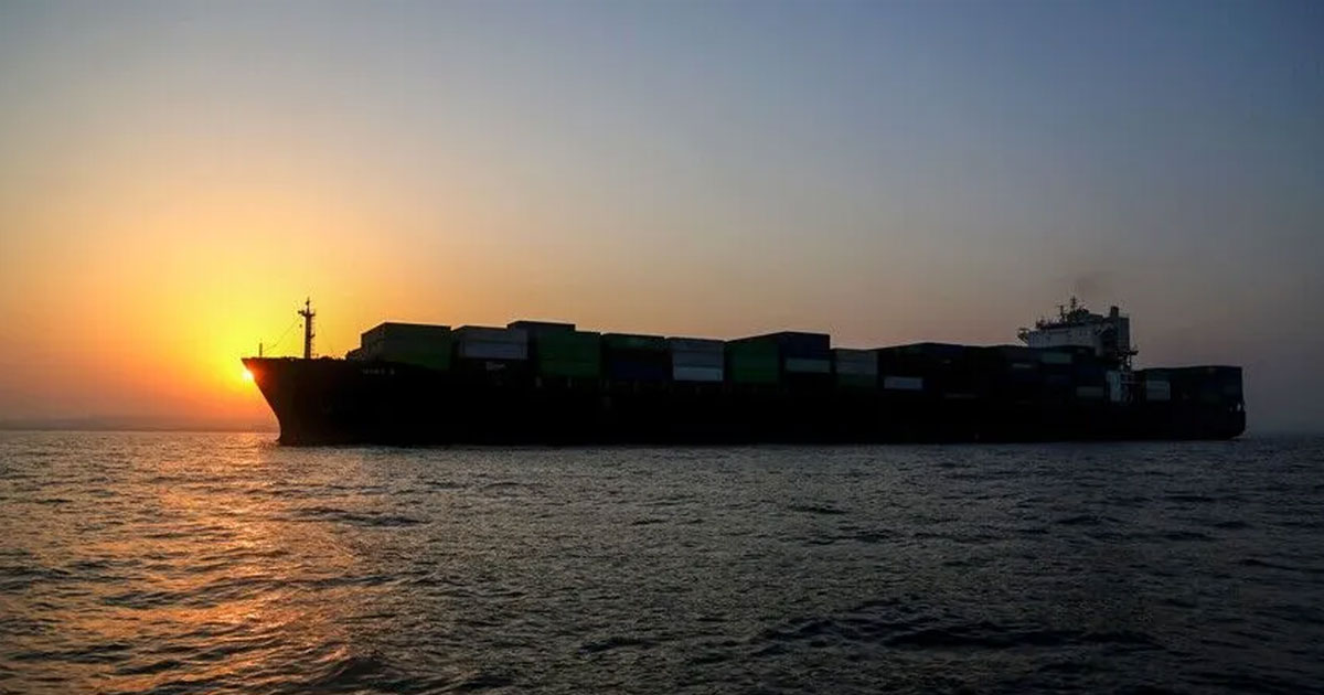 শর্ত পূরণ না হলে খুলবে না হরমুজ প্রণালি: ইরান