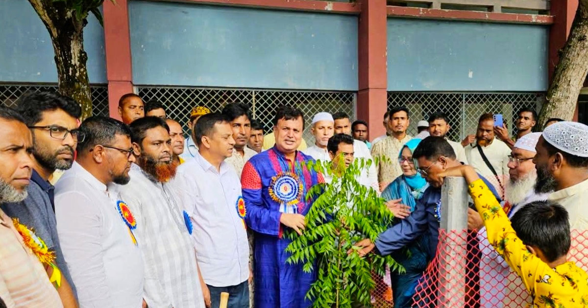 শিক্ষা ব্যবস্থার সার্বিক উন্নয়নে ইতিবাচক পরিবর্তন ঘটছে: মোশারফ হোসেন