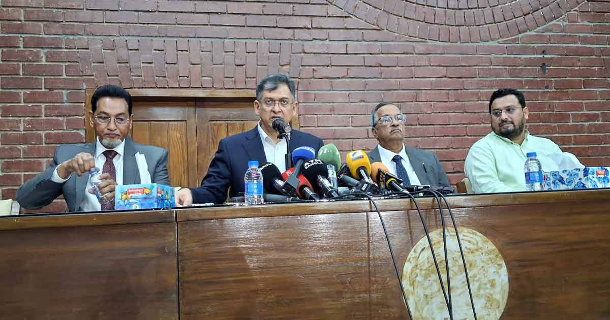 সংবিধানে ফিরছে ‘আল্লাহর ওপর পূর্ণ আস্থা’, জানুয়ারিতে সংশোধন বিল