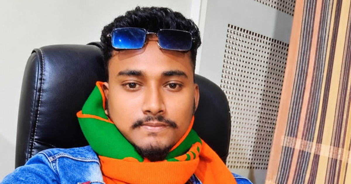 নড়াইলে কৃষক হত্যায় অভিযুক্ত যুবকের থানায় আত্মসমর্পণ