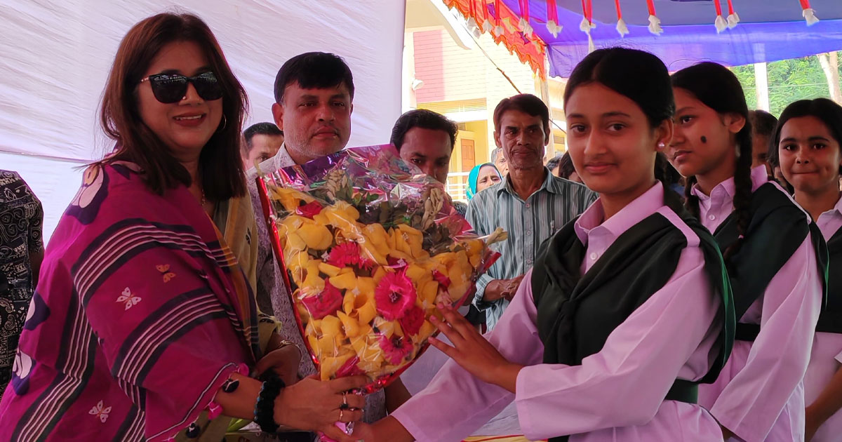 সফলতার একমাত্র হাতিয়ার শিক্ষা: ফাহমিদা হক