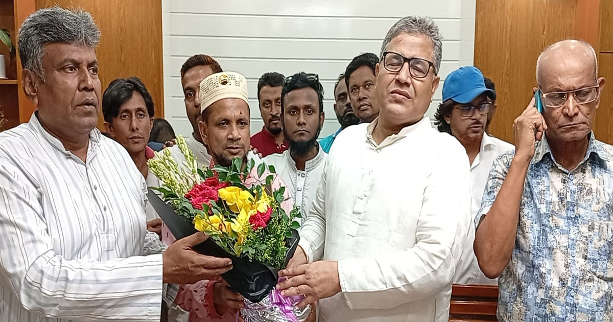 ভাঙ্গা পৌর ছাত্র লীগের সভাপতির নেতৃত্বে শতাধিক নেতাকর্মী বিএনপিতে যোগদা