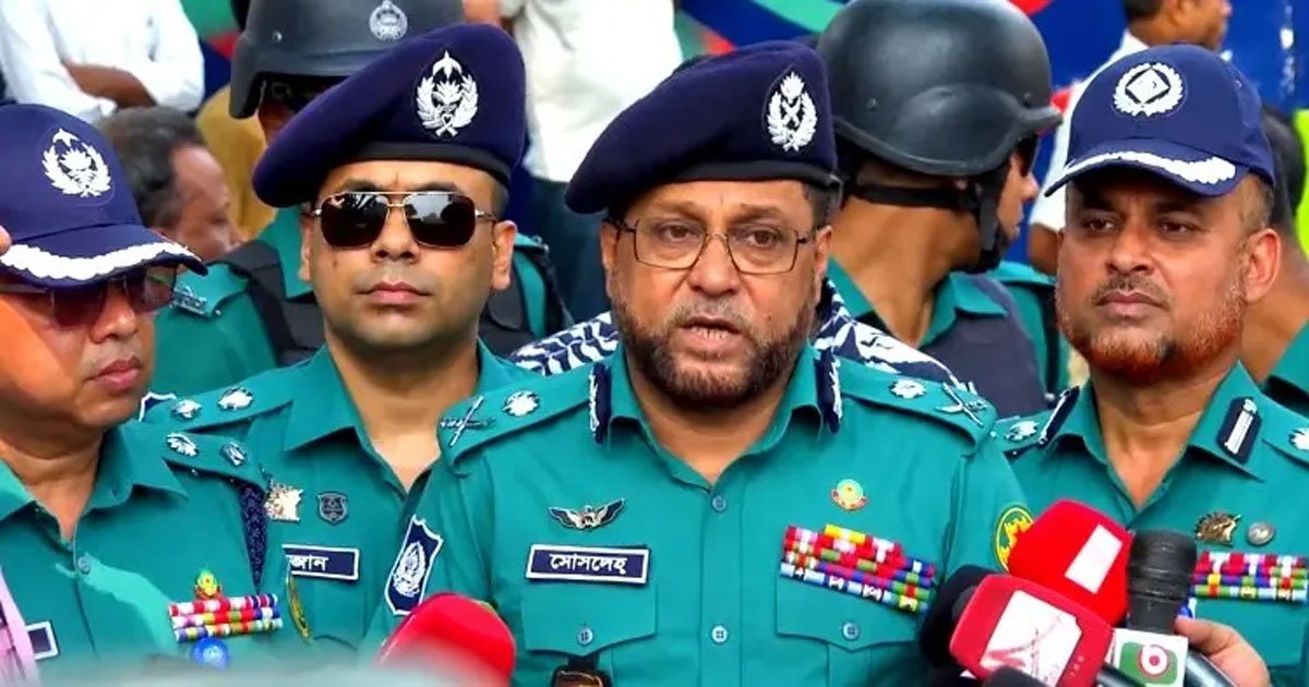 গুলিস্তান-ফুলবাড়িয়া বাস টার্মিনাল তিন মাসের মধ্যে যাচ্ছে কেরানীগঞ্জে: ডিএমপি কমিশনার