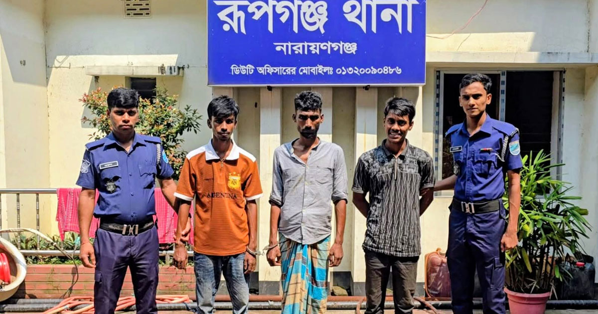 বন্ধুর সঙ্গে ঘুরতে গিয়ে গণধর্ষণের শিকার কিশোরী, গ্রেপ্তার ৩