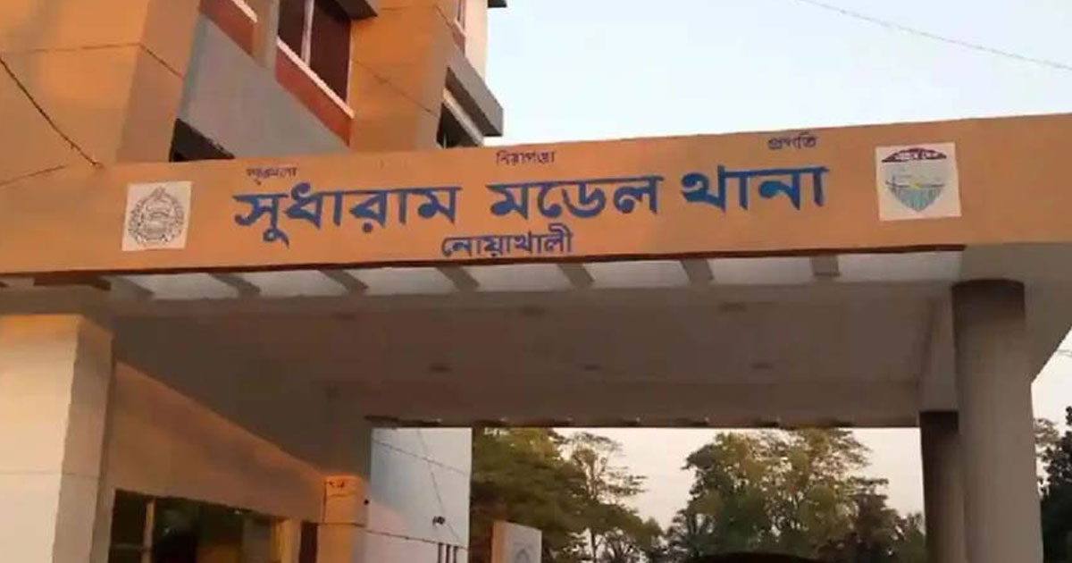 ‘ঝাক্কাস’ পানে যুবকের মৃত্যু, হাসপাতালে আরও চারজন