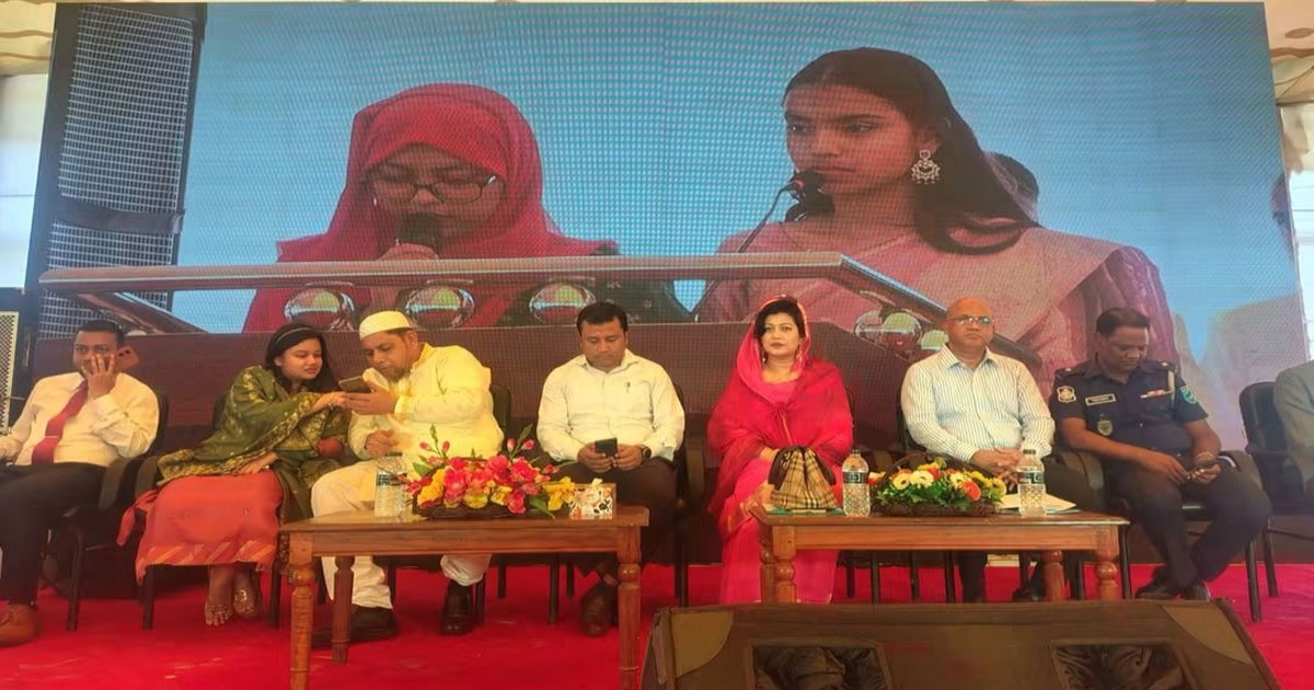নড়িয়ায় মজিদ জরিনা ফাউন্ডেশন স্কুল অ্যান্ড কলেজে বিজ্ঞান মেলার পুরস্কার বিতরণ ও নবীনবরণ