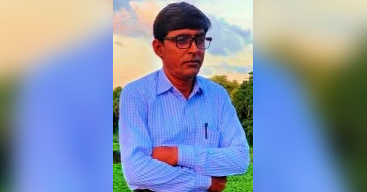 দীপক চক্রবর্তীর কবিতা ‘মাধবী - এক প্রস্ফুটিত পুষ্প’