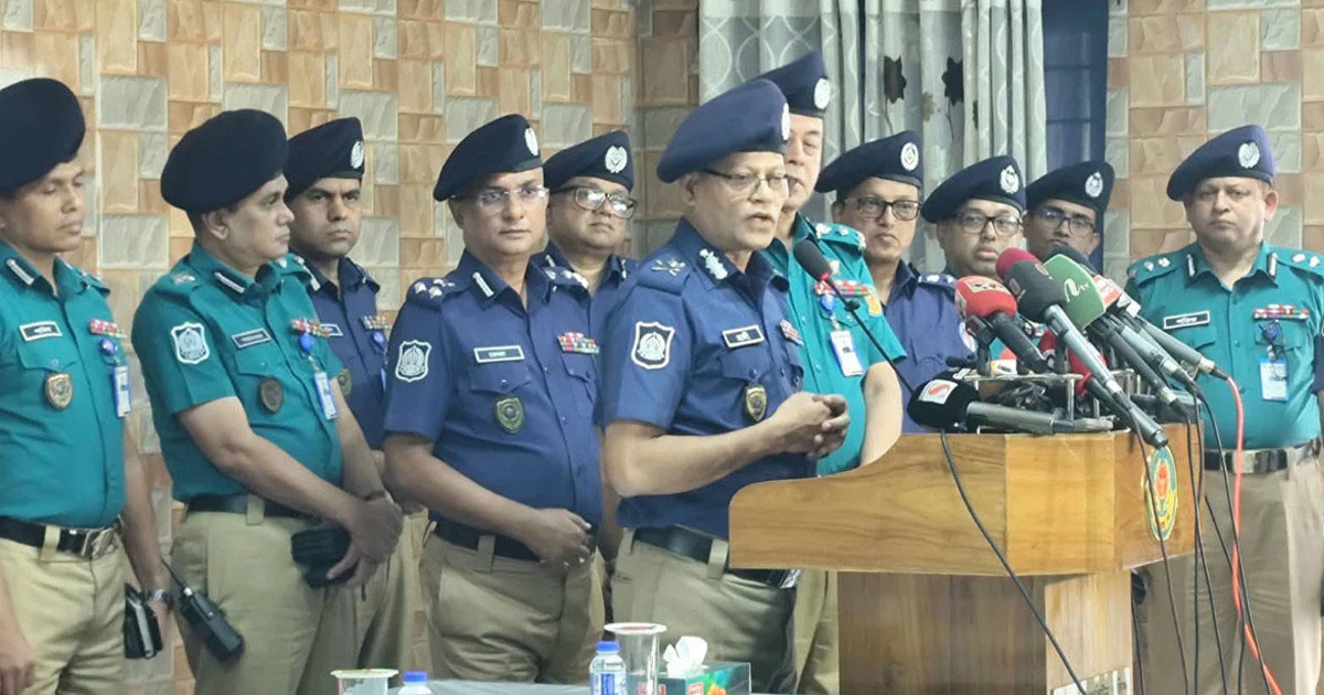চাঁদাবাজির অভিযোগে স্বতঃপ্রণোদিত মামলা করার ক্ষমতা পাচ্ছে পুলিশ: আইজিপি
