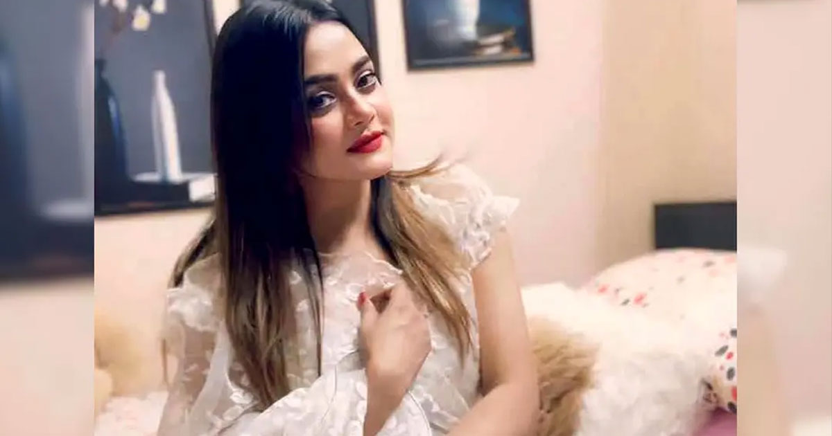 ক্যানসারে প্রাণ হারালেন মডেল-অভিনেত্রী তুলনা