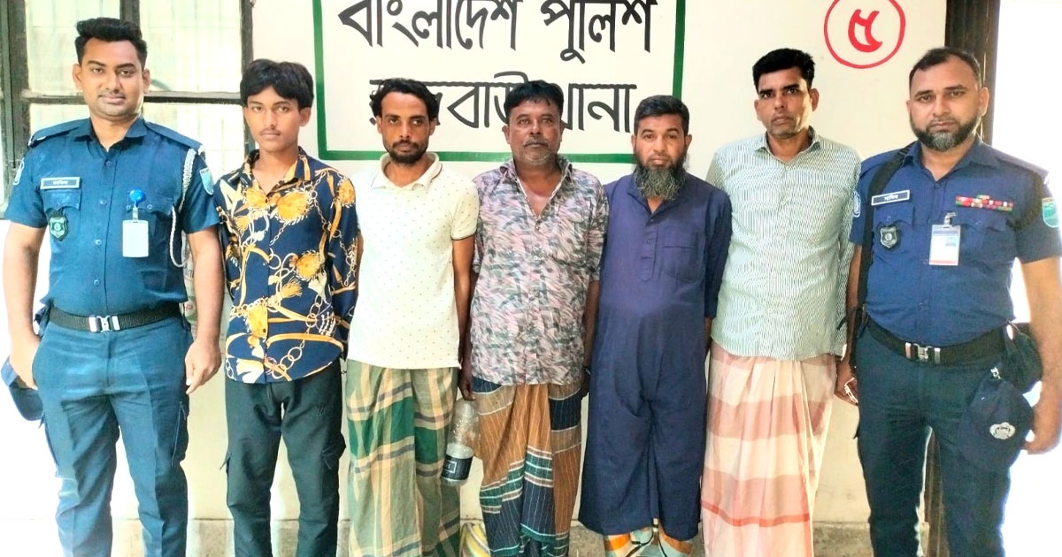 রাজবাড়ীতে নারীসহ ওয়ারেন্টভুক্ত আট আসামি গ্রেপ্তার