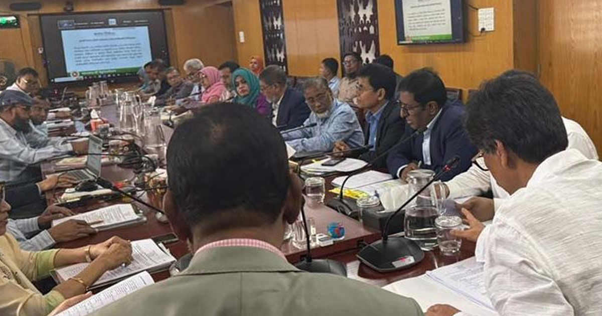 উন্নয়ন প্রকল্পে অনিয়ম-দুর্নীতিতে ছাড় নয়: কৃষিমন্ত্রী