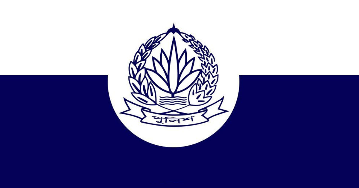 পাম্পে পুলিশের জন্য পৃথক লাইনের দাবি