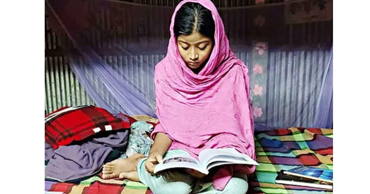 কুষ্টিয়ায় মানবিকের ছাত্রী পেল বাণিজ্যের প্রবেশপত্র