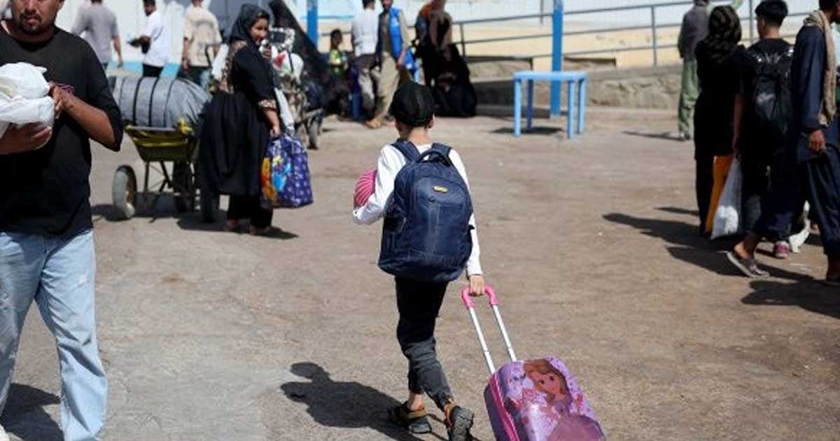 যুক্তরাষ্ট্র থেকে বিতাড়িত ১৬ অভিবাসীকে গ্রহণ করল প্যারাগুয়ে