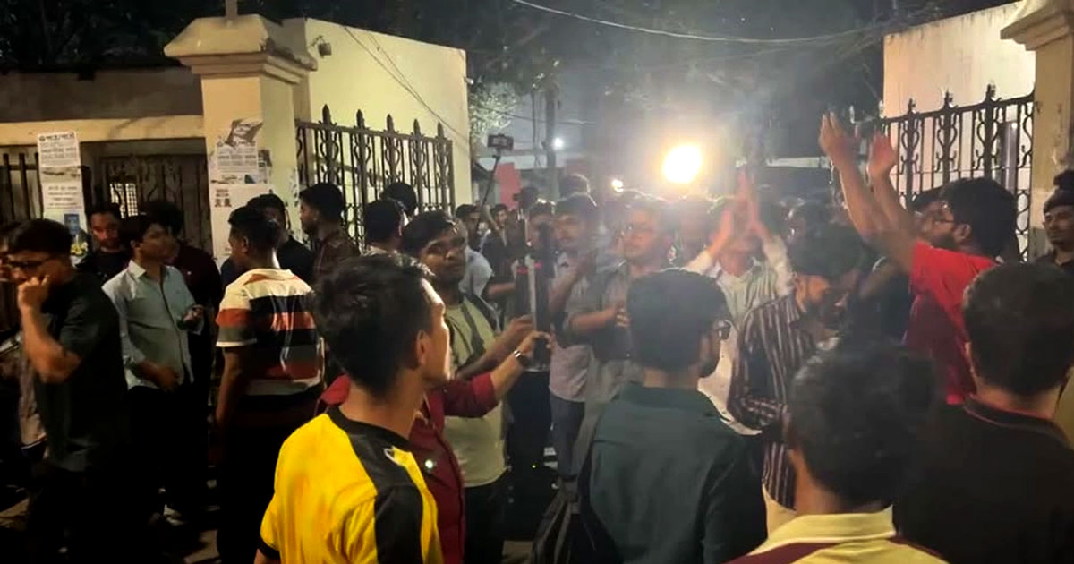 জাইমা রহমানকে নিয়ে কটুক্তি,  শাহবাগ থানায় ছাত্রদল-শিবিরের মধ্যে উত্তেজনা