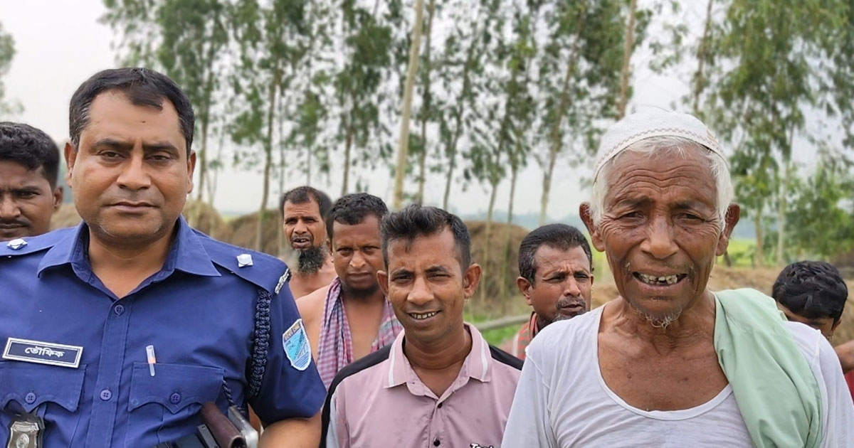 কালিহাতী পৌরসভায় নাগরিক সেবায় সক্রিয় ওসি তৌফিক আজম