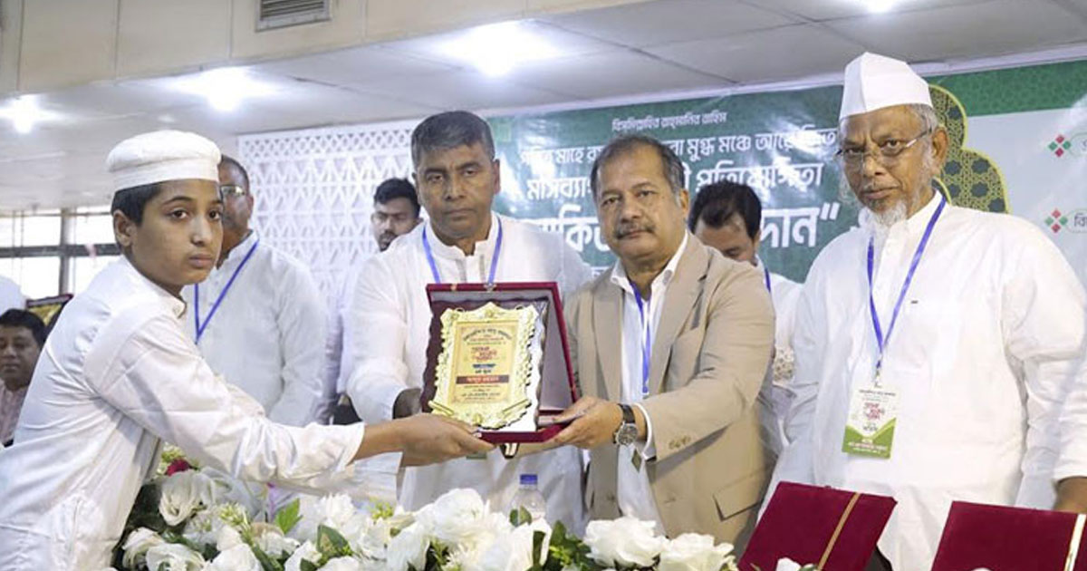 রাজনৈতিক স্থিতিশীলতা রক্ষাই বড় চ্যালেঞ্জ: তথ্যমন্ত্রী