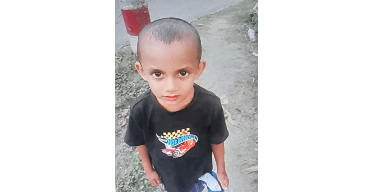 বাগেরহাটের সৎ মা‘র বিরুদ্ধে শিশুকে পানিতে চুবিয়ে হত্যার অভিযোগ