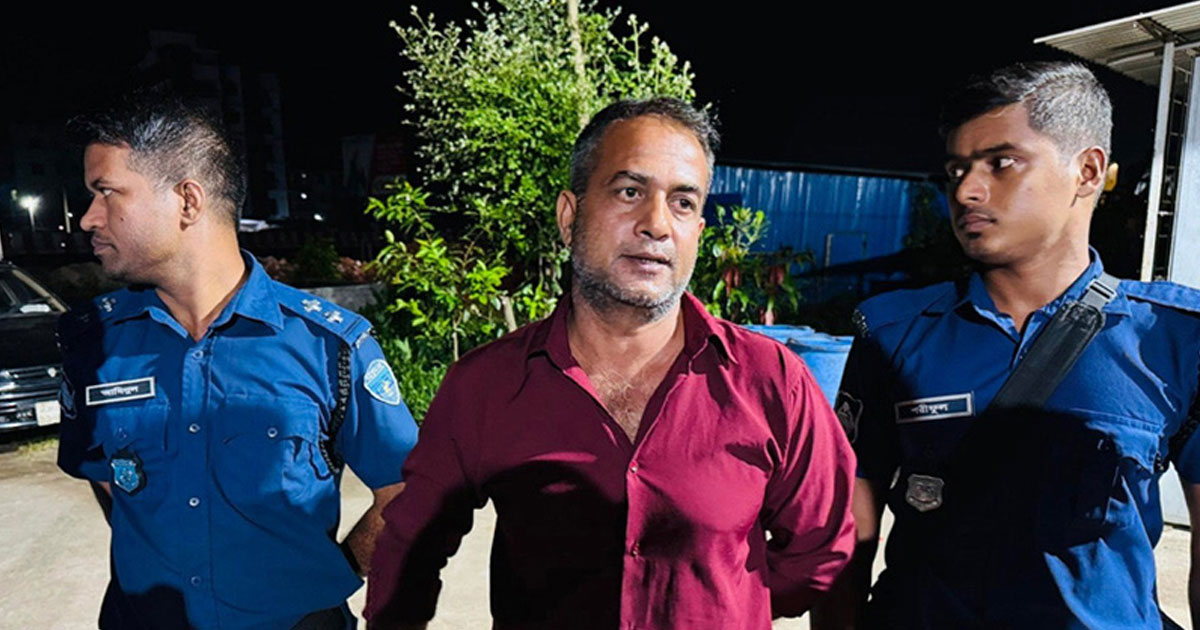 প্রাইভেটকার থেকে ৭০ হাজার ইয়াবা জব্দ, চালক গ্রেপ্তার